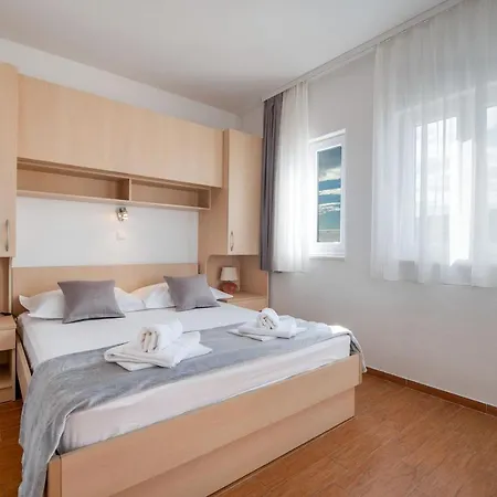 Villa Lelas Makarska Exterior photo