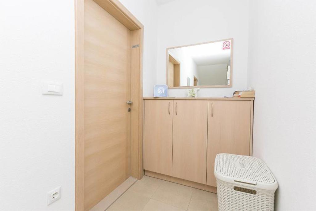 Apartment Lelas *