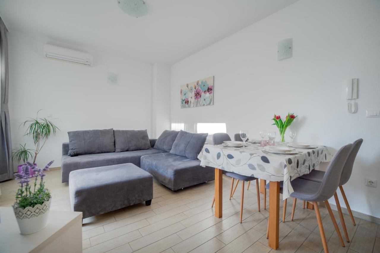 Apartment Lelas