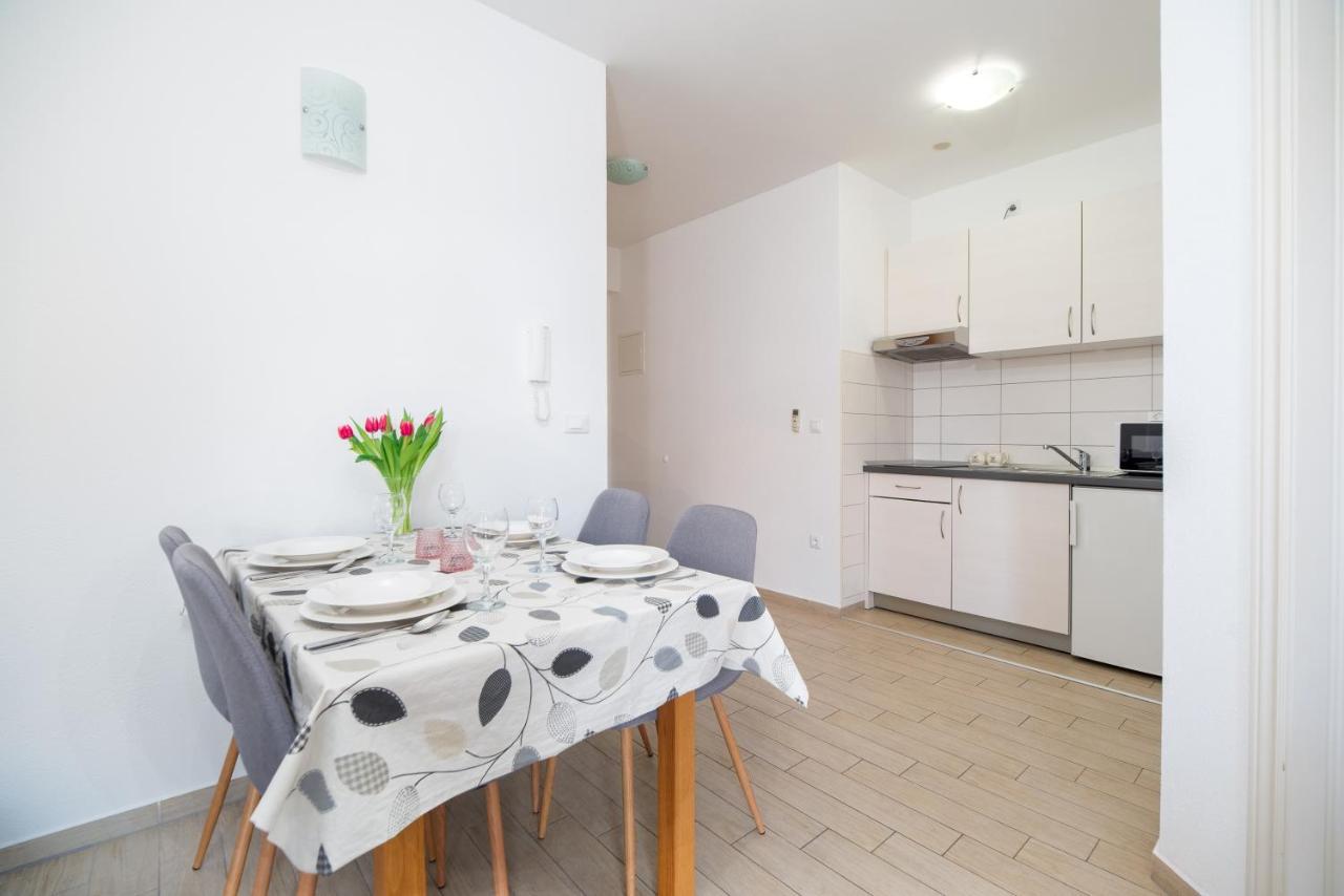 Lelas Apartment
